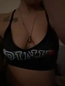 tastylolaaa from StripChat