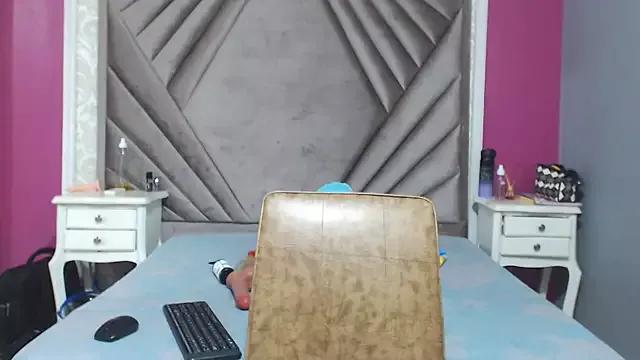 Tatiana_Jaramillo from StripChat