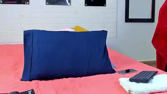 TatianaaRouse from StripChat