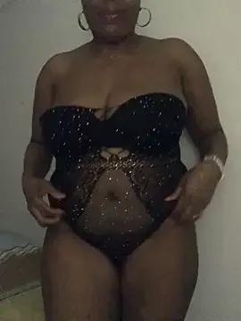 TatianaValencia_ from StripChat