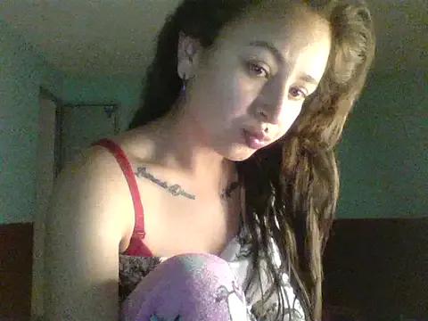 Tatii-Bunny from StripChat is Freechat