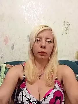 TatiSexy1 from StripChat is Freechat