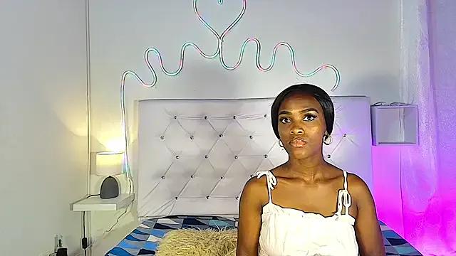 tatixxxvega from StripChat is Freechat