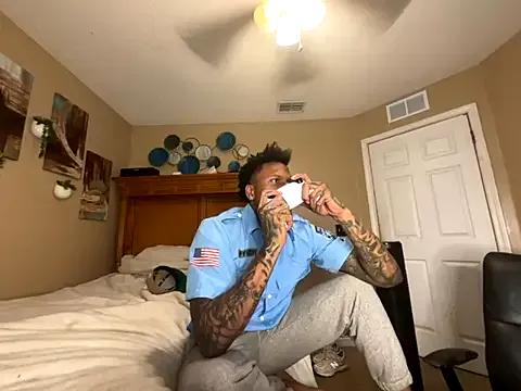 TattedBBC from StripChat