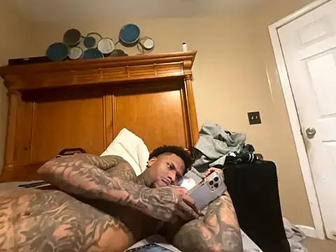 tattedBBC from StripChat is Freechat