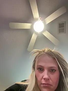 tattoobarbiexox from StripChat is Freechat