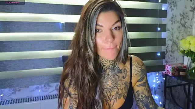 tattooedBabyy from StripChat is Freechat