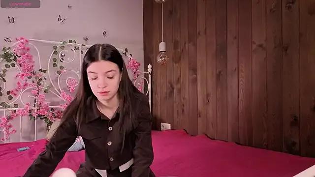 TawanaWalleck from StripChat is Freechat