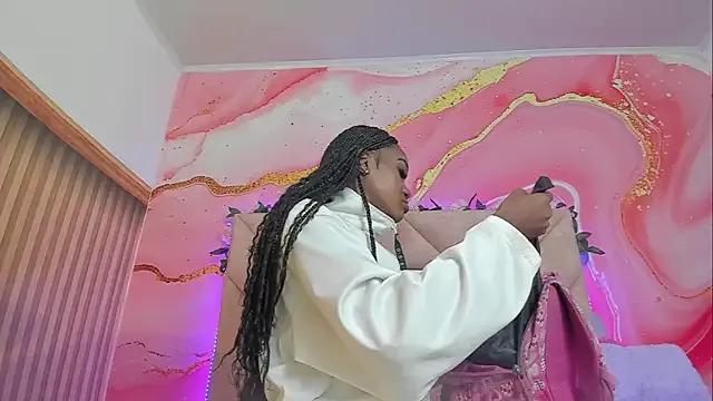 Taylor_oriana_ from StripChat is Freechat