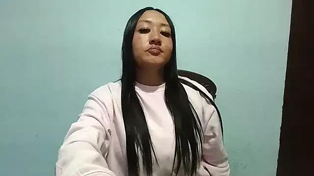 Taylorveraaa from StripChat is Freechat