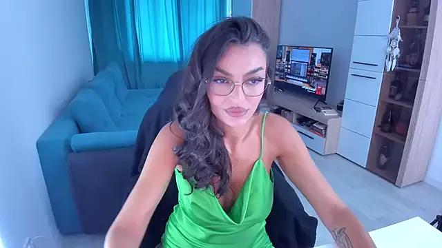 TeaseStorm_ from StripChat is Freechat
