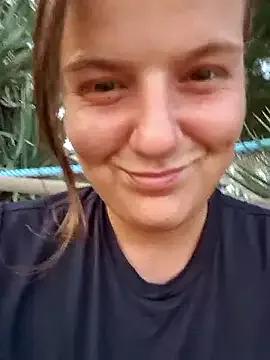 Teazequeen from StripChat is Freechat