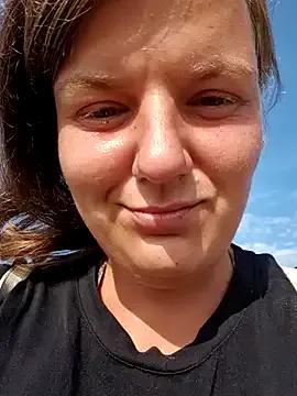 Teazequeen from StripChat is Freechat