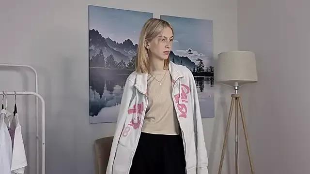Try our streaming cams variety and talk on a personal level with our adorable girls streamers, showing off their bountiful shapes and dildos.