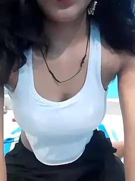 Teri_lella from StripChat is Freechat