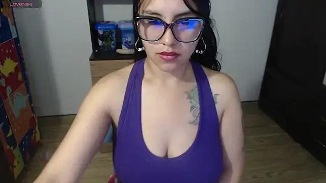 Try our streaming cams variety and talk on a personal level with our adorable girls streamers, showing off their bountiful shapes and dildos.