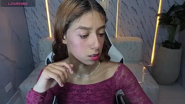 Try our streaming cams variety and talk on a personal level with our adorable girls streamers, showing off their bountiful shapes and dildos.
