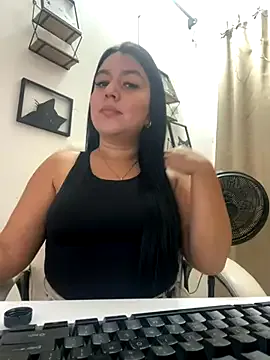 TessaCollinns on StripChat 