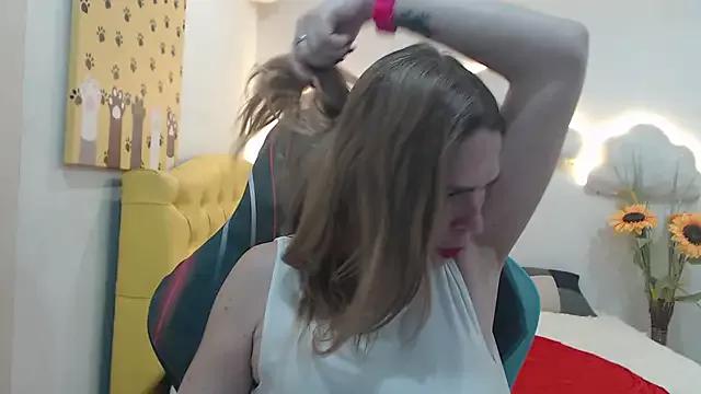 TessaDaybreak from StripChat