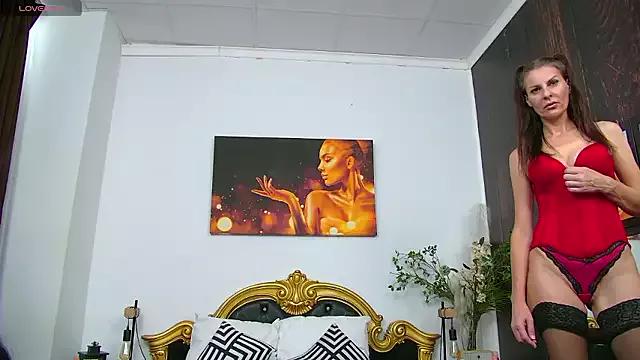 Try our streaming cams variety and talk on a personal level with our adorable girls streamers, showing off their bountiful shapes and dildos.