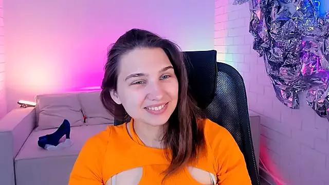 TessaMill from StripChat is Freechat