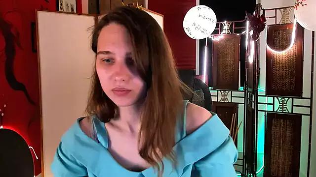 TessaMill from StripChat is Freechat
