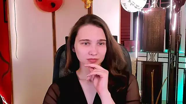 TessaMill from StripChat is Freechat