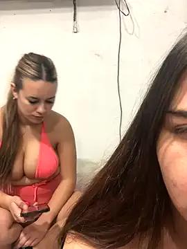 tetutamy from StripChat is Freechat
