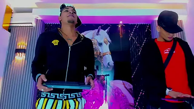 The_Gods_In_Diamonds from StripChat is Freechat