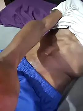 TheeOne07 from StripChat