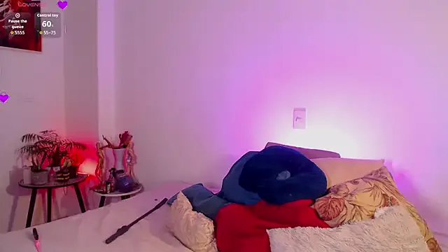 Theevae on StripChat 