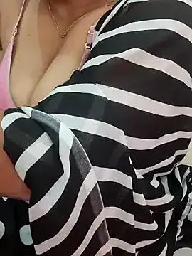 thelustybitch from StripChat is Freechat