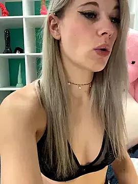 TheRealJessyLey from StripChat is Freechat