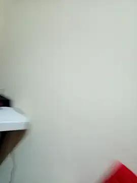 Theredcorazon from StripChat is Freechat
