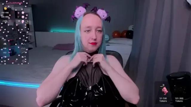 TheTrixy from StripChat