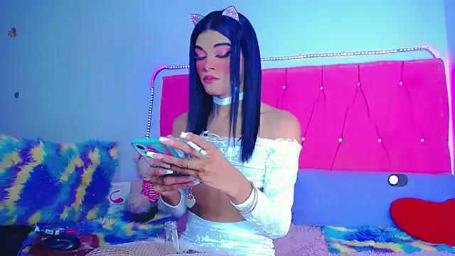 Try our streaming cams variety and talk on a personal level with our adorable girls streamers, showing off their bountiful shapes and dildos.