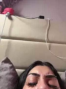 ThickerThanYoBitch from StripChat is Freechat