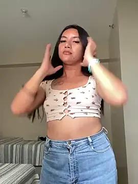 Try our streaming cams variety and talk on a personal level with our adorable girls streamers, showing off their bountiful shapes and dildos.