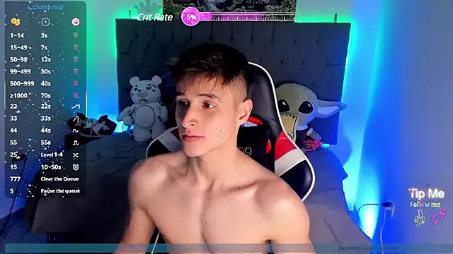 Try our streaming cams variety and talk on a personal level with our adorable girls streamers, showing off their bountiful shapes and dildos.