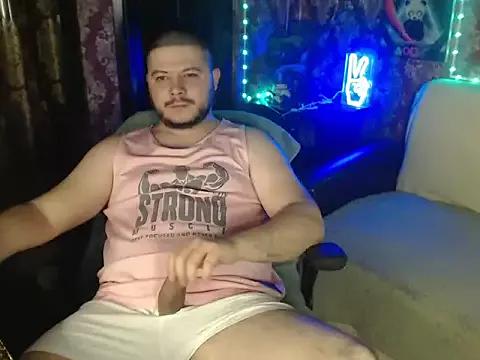 thor_master from StripChat is Freechat