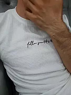 Thunderbolt121 from StripChat is Freechat