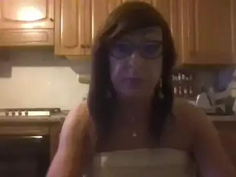 Tiabet from StripChat