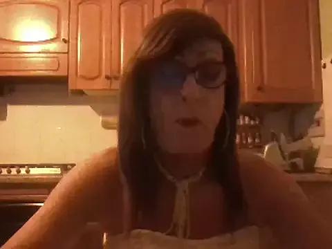 Tiabet from StripChat