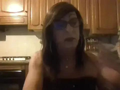 Tiabet from StripChat