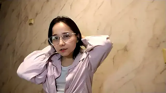 TianaMeiser from StripChat is Freechat