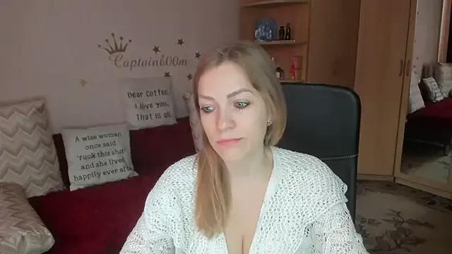 Try our streaming cams variety and talk on a personal level with our adorable girls streamers, showing off their bountiful shapes and dildos.