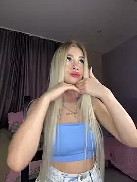 Tiffany_Kissss from StripChat