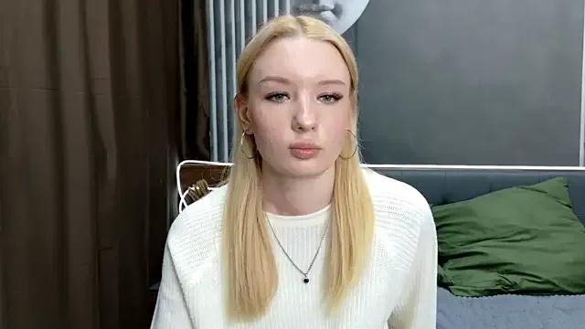 TiffanyJensen from StripChat is Freechat