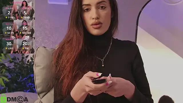 TiffanyMiles from StripChat