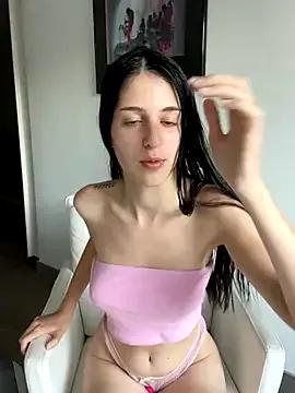 Tiffanysixx from StripChat is Freechat